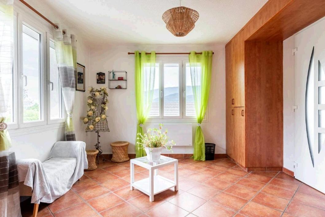 Jolie Appart T4 La Zoune Avec Jardin 8 Personnes Chorges Exterior foto
